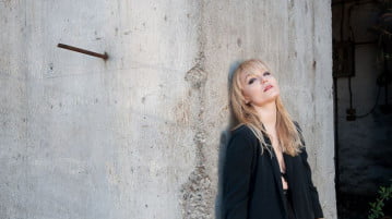 Track Of The Day – Friday Freebie – Pati Yang – Wires & Sparks (Jagz Kooner Remix)