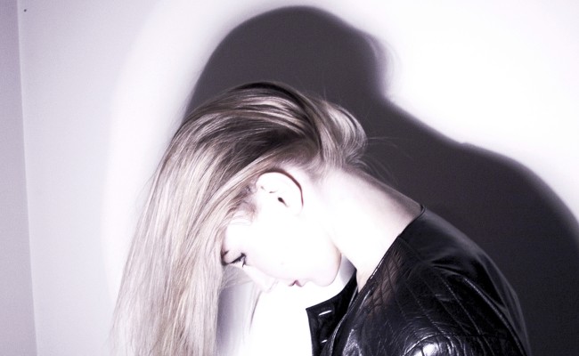 Track Of The Day – Her Royal Harness – ‘Unseen’