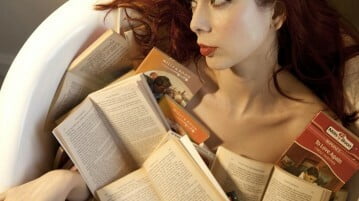 Track Of The Day – The Anchoress – ‘Long Year’