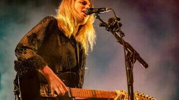 IN PICTURES – WOLF ALICE – Live Albert Hall – Manchester 29.09.15