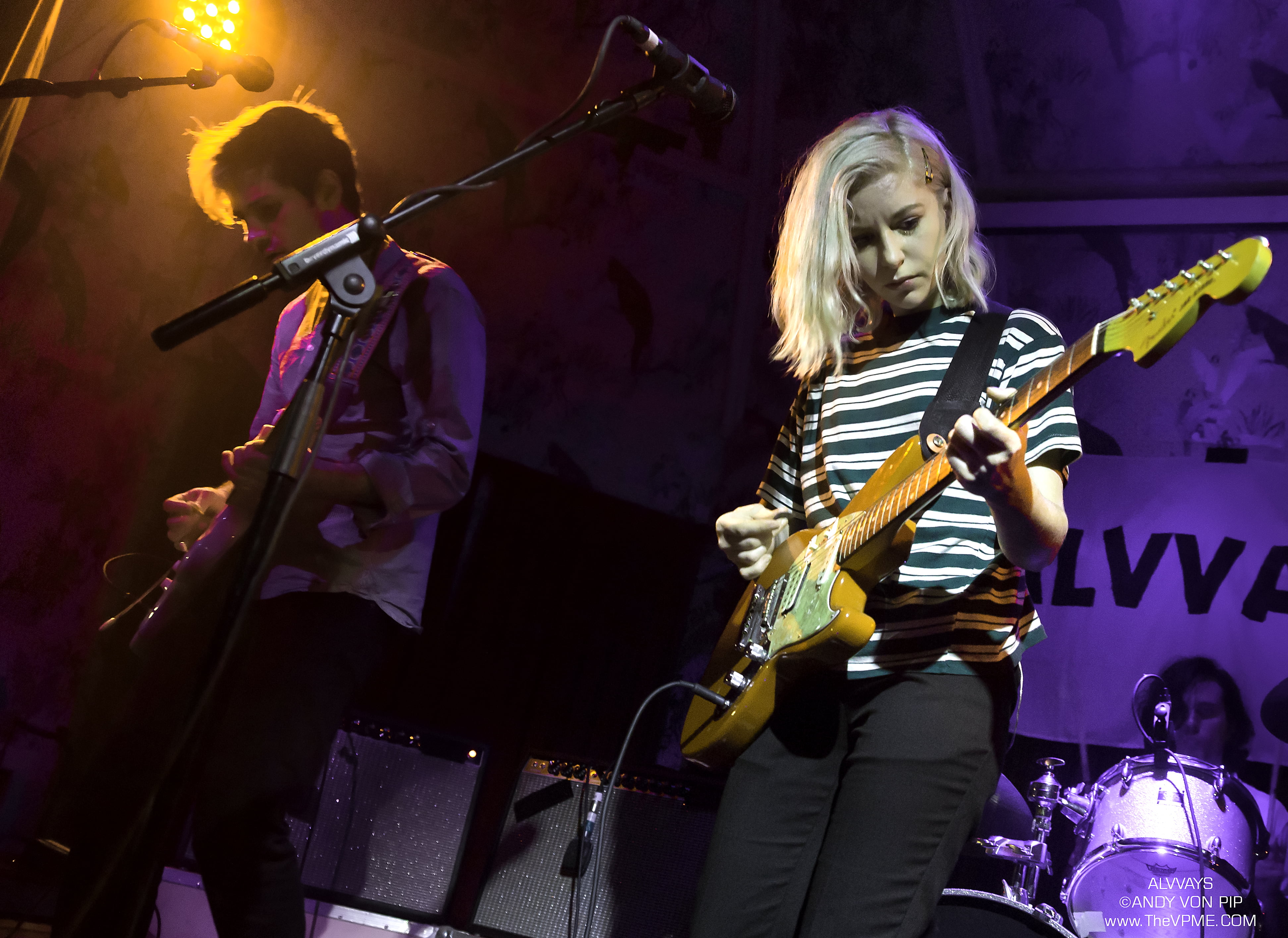 ALVVAYS Live - Deaf Institute Manchester 21 Jan 2014