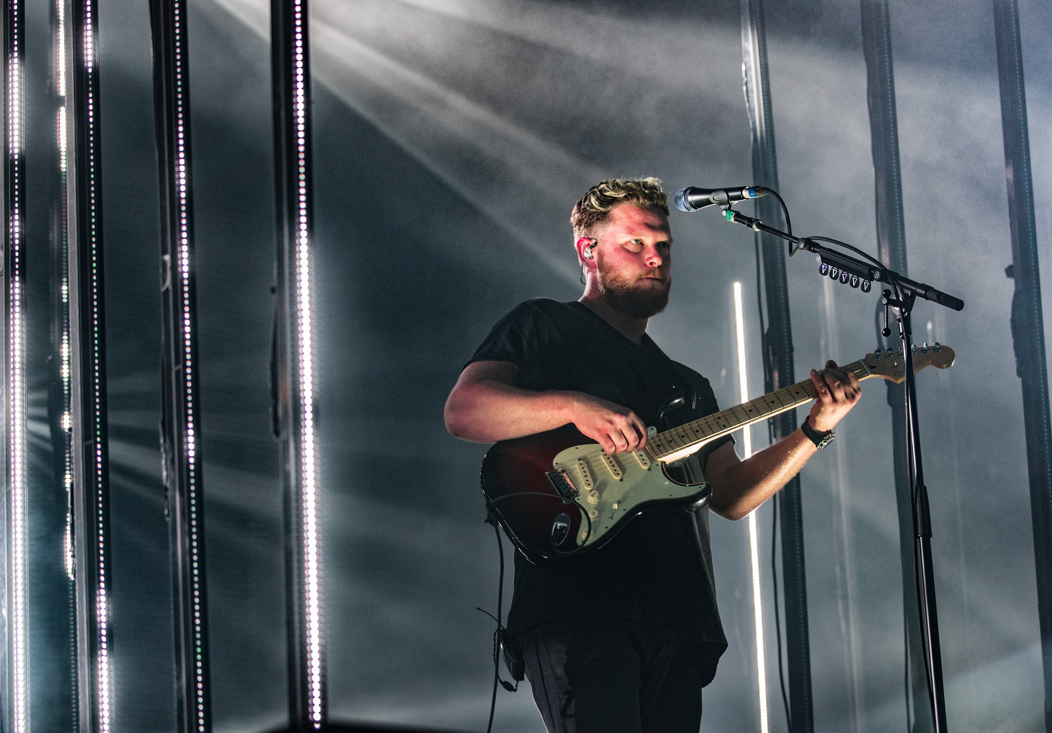 Alt J 01