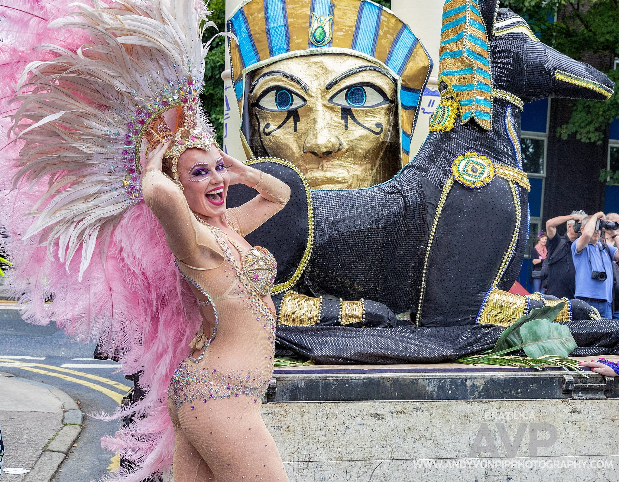 In Pictures : Brazilica Festival 8 Brazilica Parade 15 07 16 01 03 SMALL