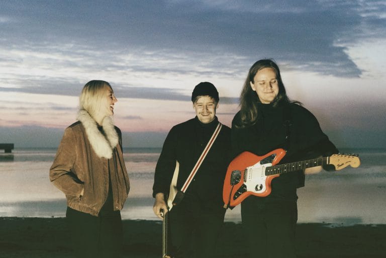 The VPME | Track Of The Day - Echo Ladies - Nothing Ever Lasts