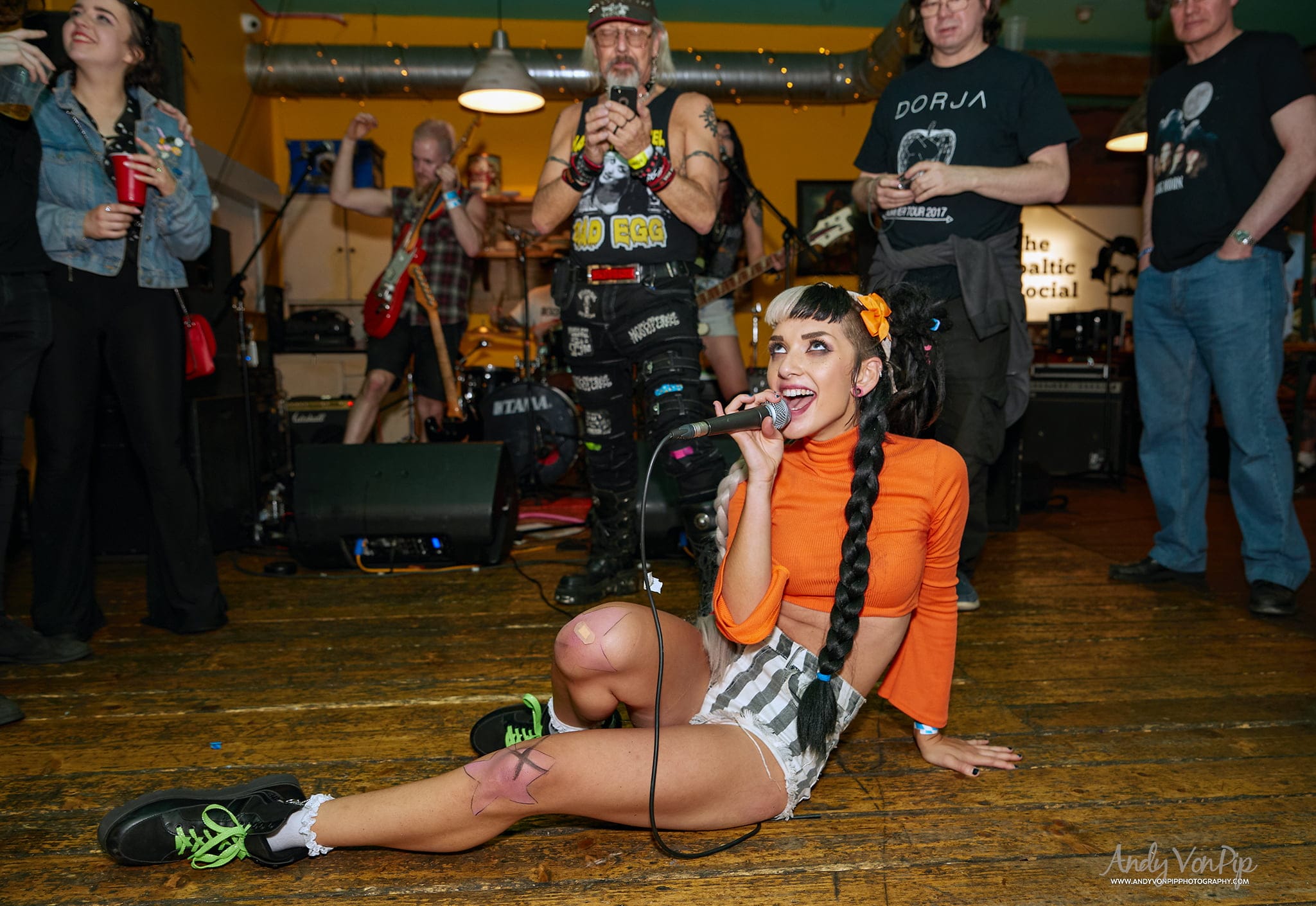 Liverpool Sound City Review 2018 - Words, Thoughts and Pictures 11 Hands Off 01