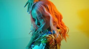Track Of The Day – Kyla La Grange – Nurture Kyla La Grange