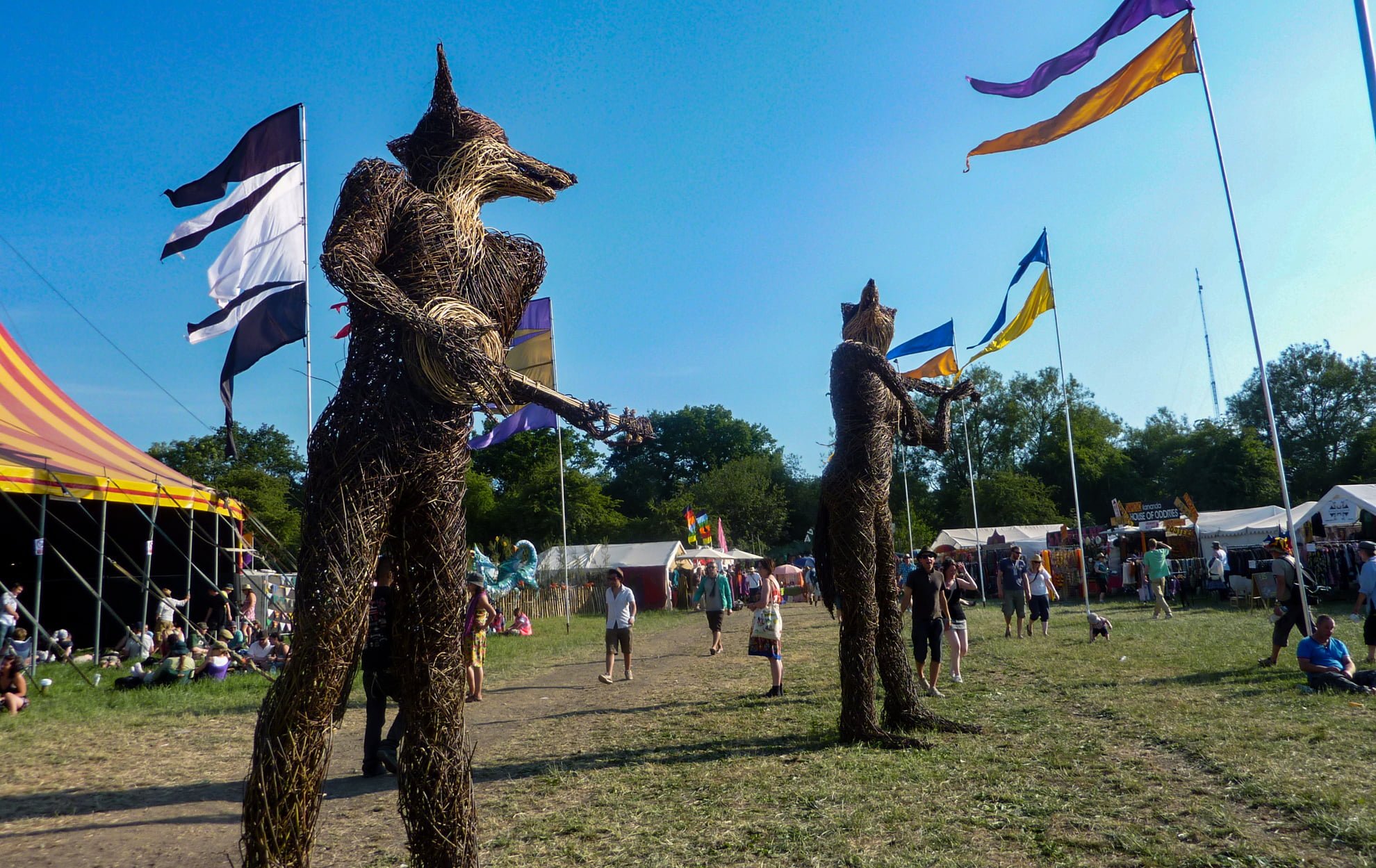 The VPME | Glastonbury : First Acts Revealed