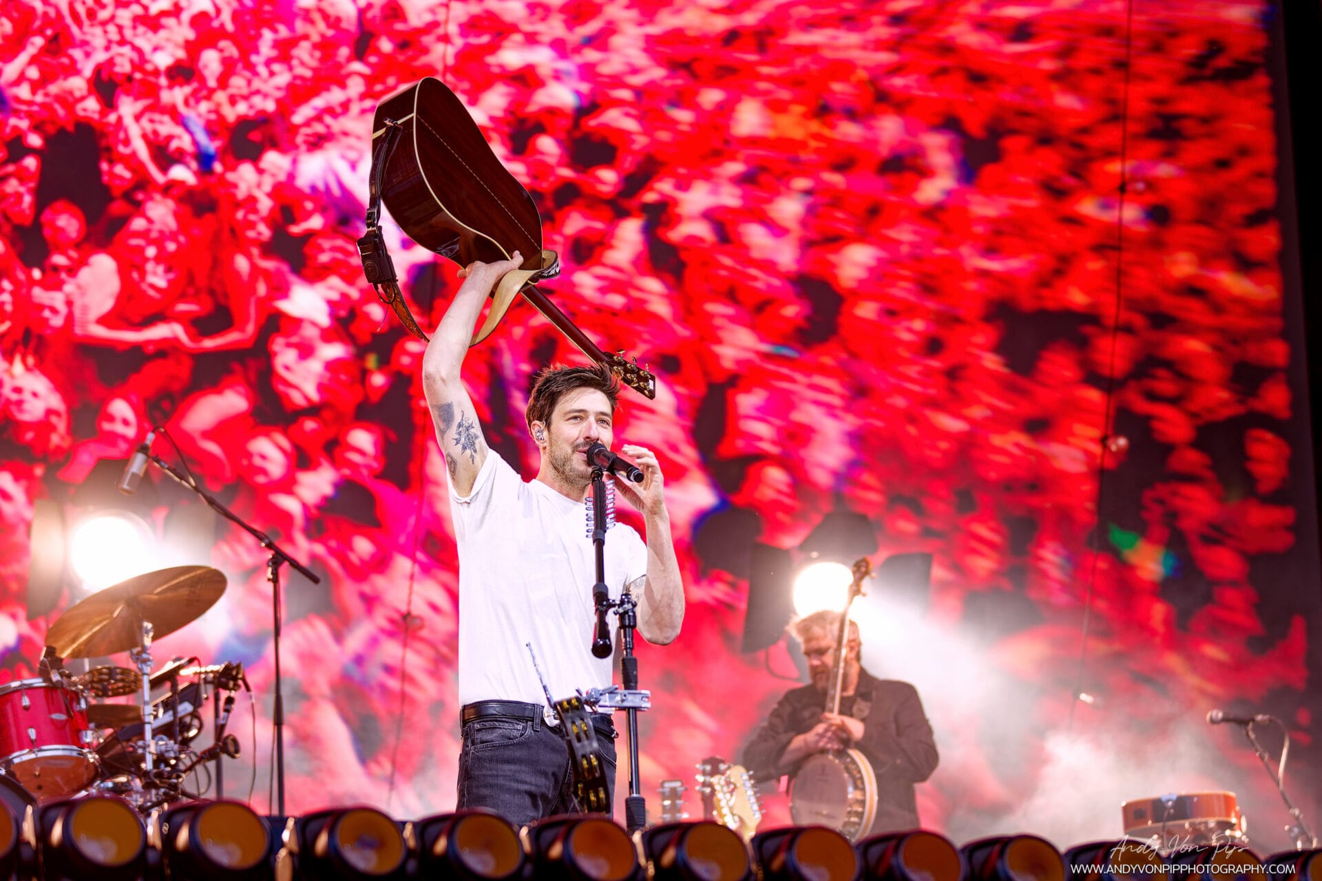 MUMFORD AND SONS 3AVP